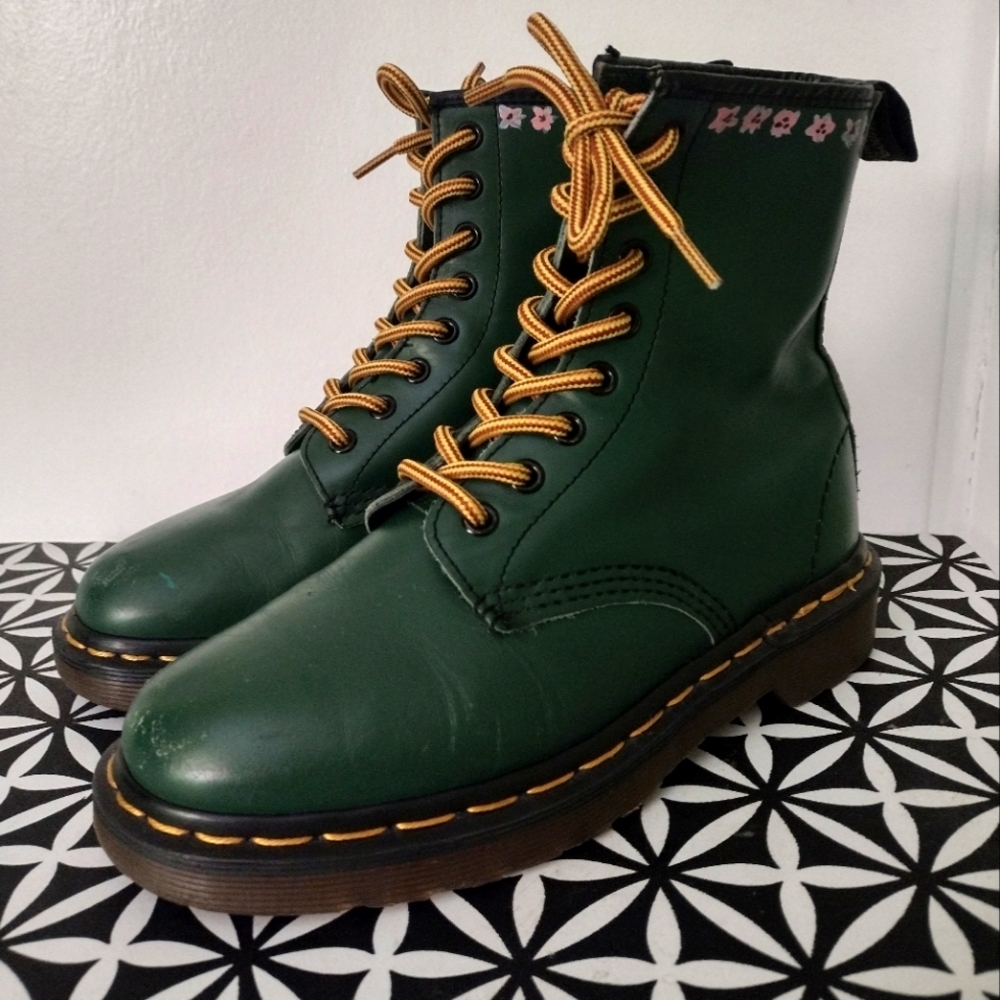Dr Martens Air Wair Green Leather Boots